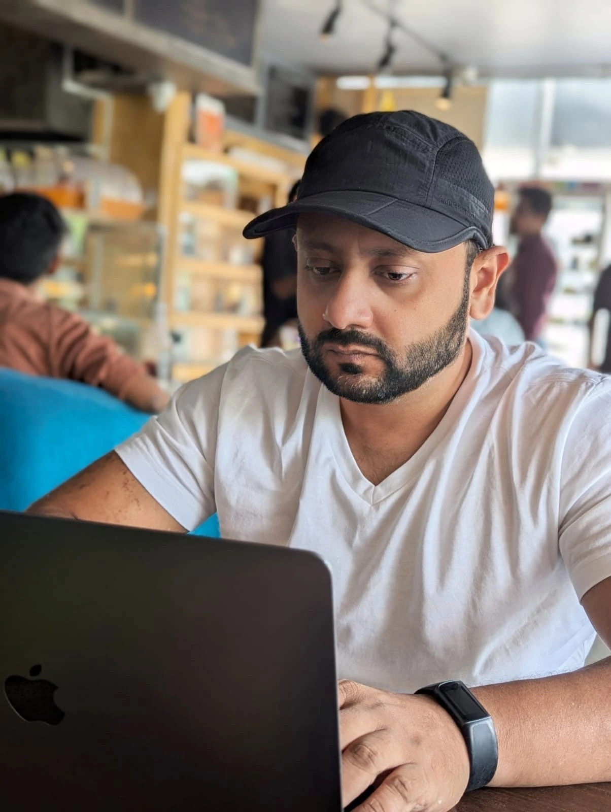 Mohd Hussaini, Founder & CEO of EarnOn.ai